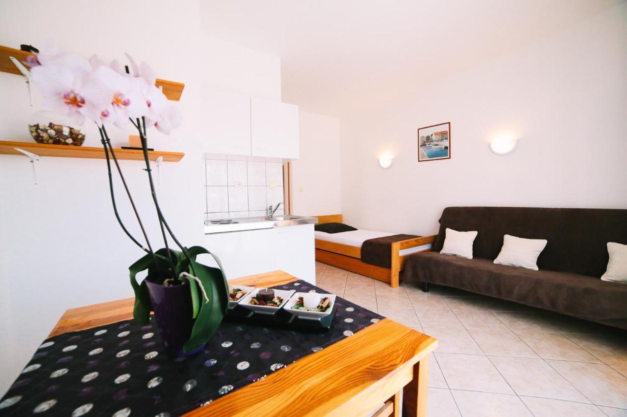 Villa Brigita Omiš Eksteriør bilde