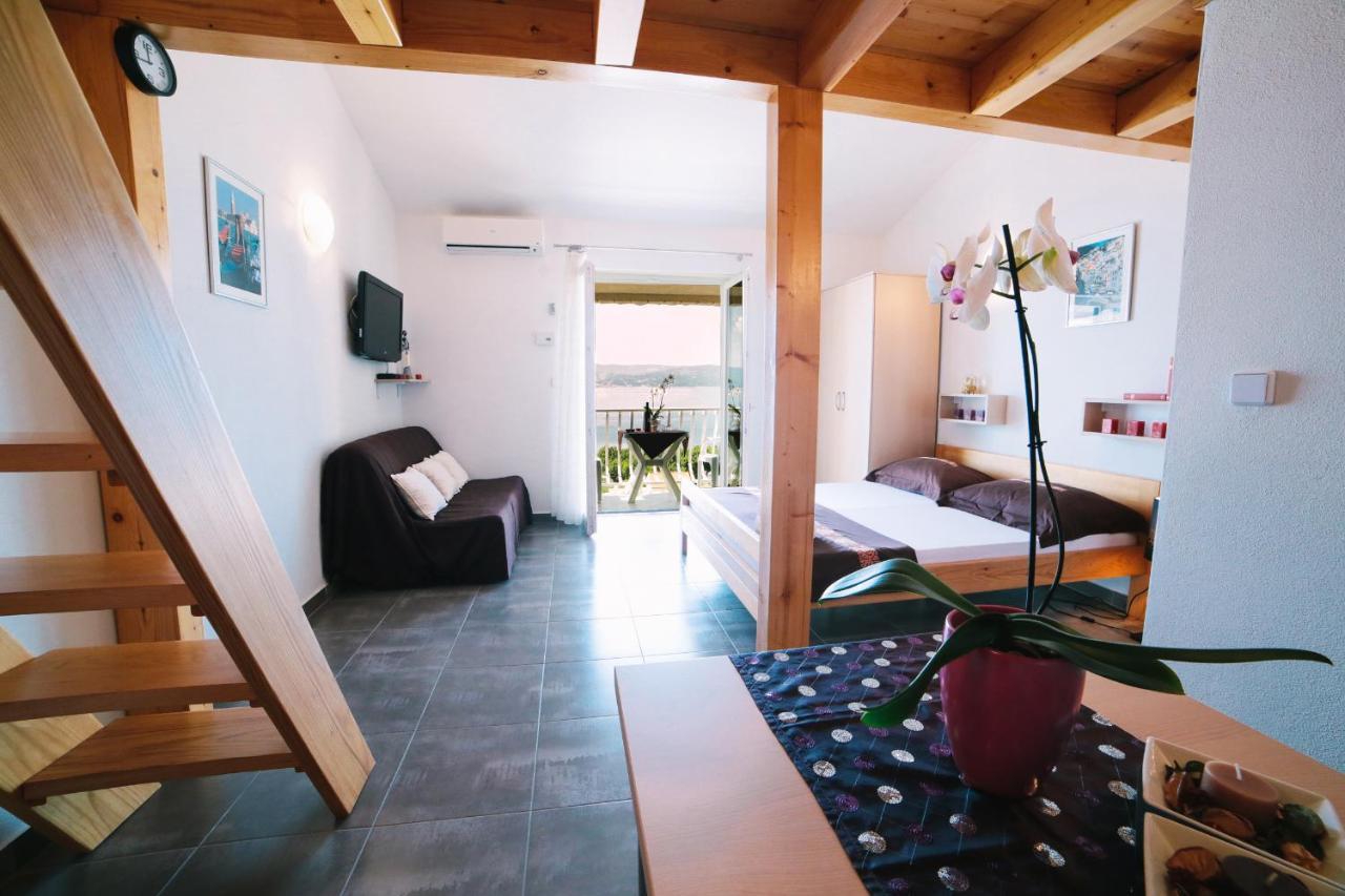Villa Brigita Omiš Eksteriør bilde