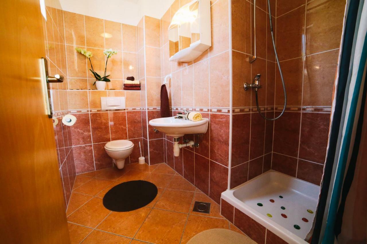 Villa Brigita Omiš Eksteriør bilde